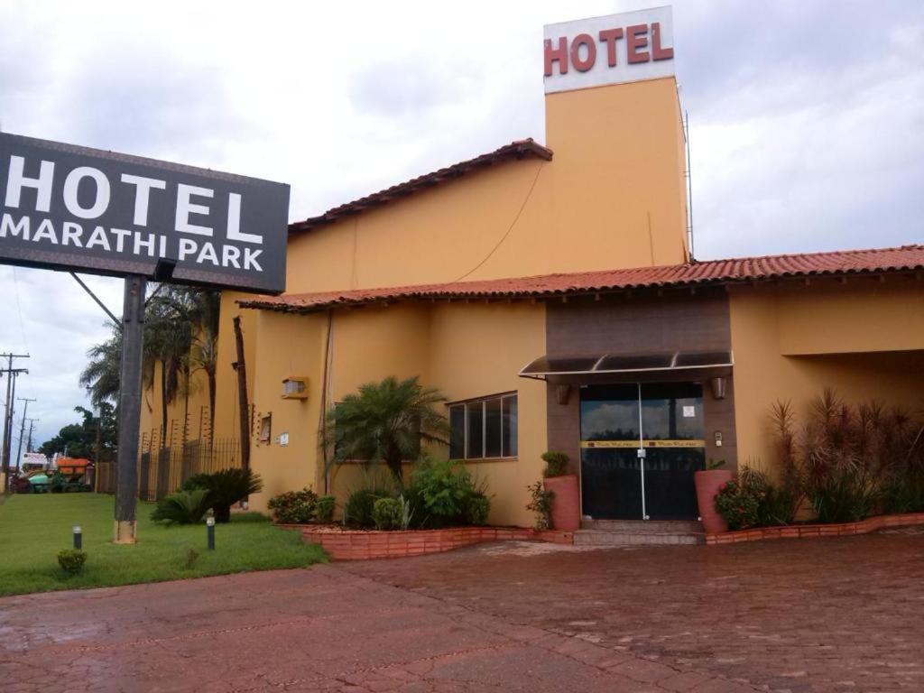 Hotel Marathi Park Rondonópolis Екстериор снимка