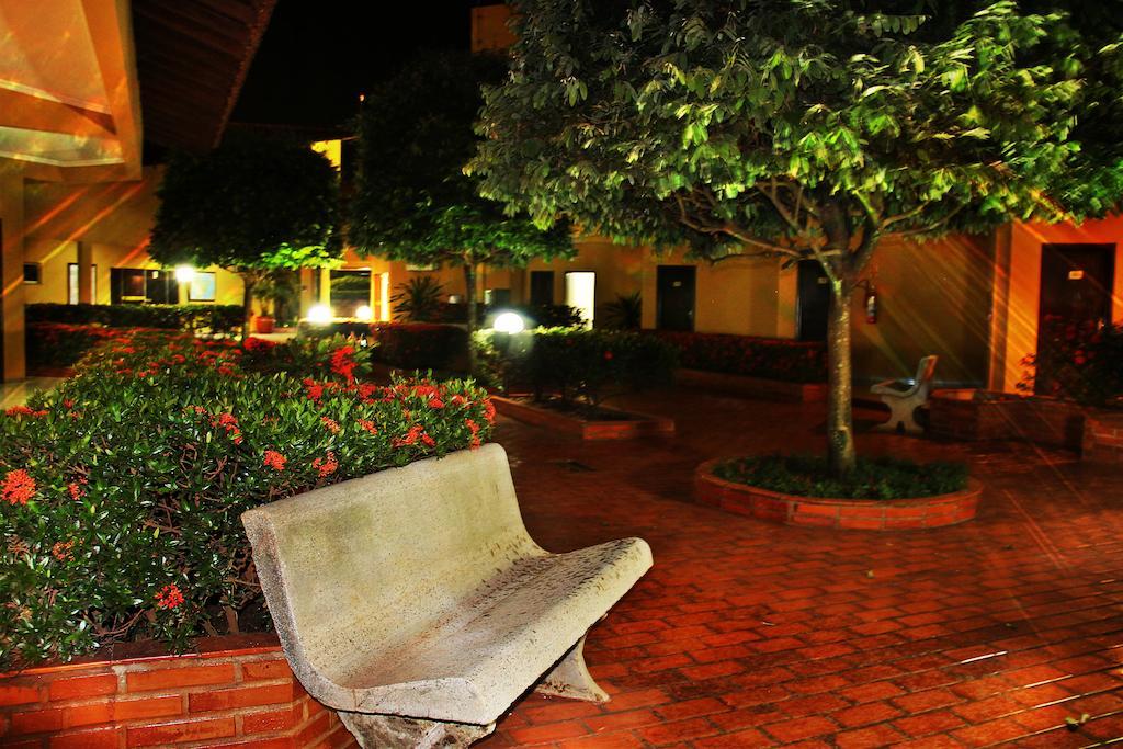 Hotel Marathi Park Rondonópolis Екстериор снимка